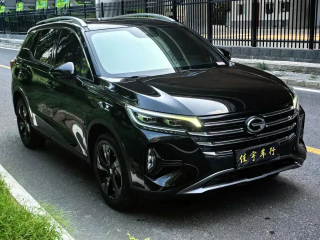 GAC Trumpchi GS4 — Фото автомобиля 3