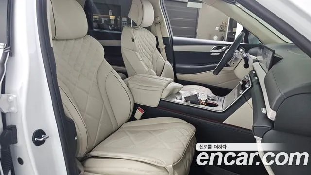 Genesis GV80 — Фото автомобиля 19