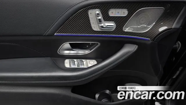 Mercedes-Benz GLE-Class — Фото автомобиля 24