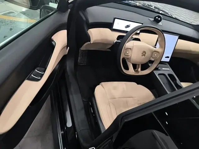 Nio ET5 Touring — Фото автомобиля 15
