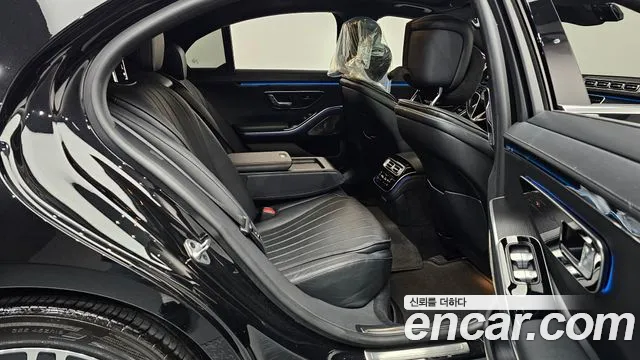 Mercedes-Benz S-Class S-класс W223 — Фото автомобиля 11