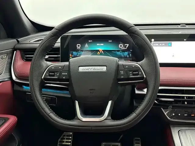 Jetour X70 Plus — Фото автомобиля 11