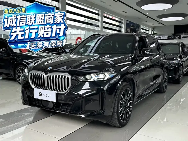 Фотография автомобиля — BMW X5