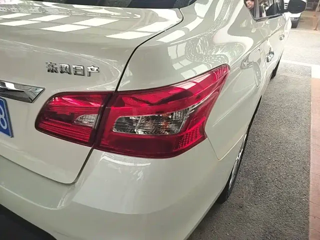Nissan Sylphy — Фото автомобиля 7