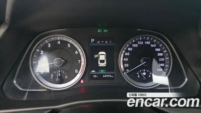 Hyundai Sonata — Фото автомобиля 11