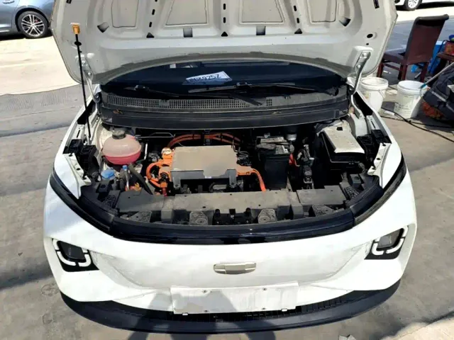 Geely Geometry E Firefly — Фото автомобиля 19