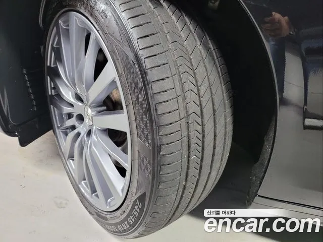 Maserati Ghibli Ghibli — Фото автомобиля 20