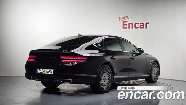 Genesis G80 Бензин 2.5 турбо AWD — Фото автомобиля 2