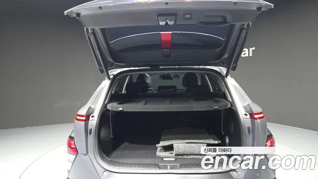 Hyundai Kona SX2 — Фото автомобиля 20