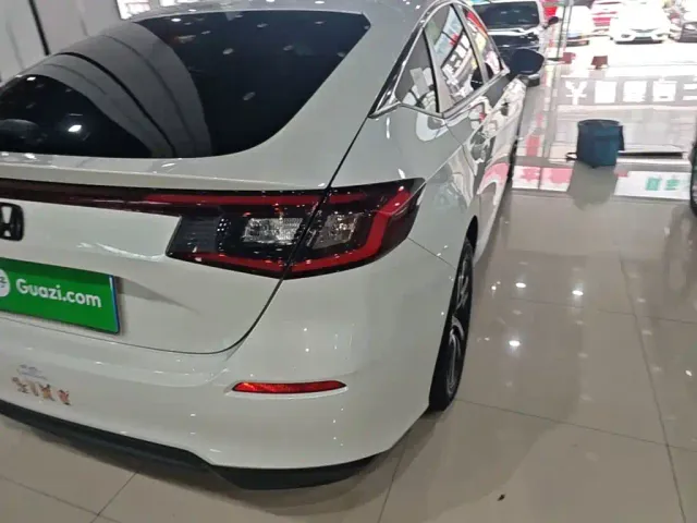 Honda Civic — Фото автомобиля 7