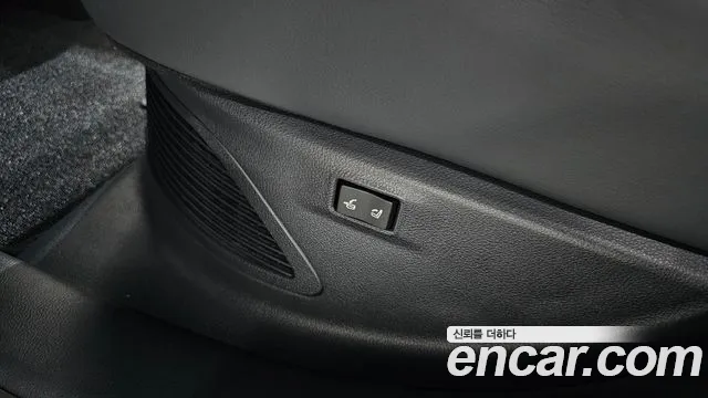 Lexus RX — Фото автомобиля 21