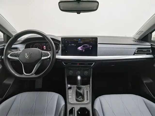 Volkswagen Lavida — Фото автомобиля 5