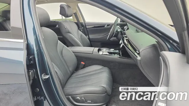 Genesis G80 RG3 — Фото автомобиля 11