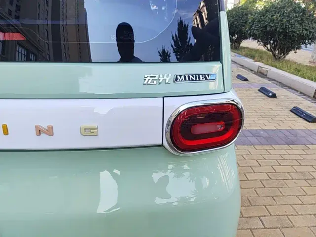 Wuling Hongguang Mini EV — Фото автомобиля 7