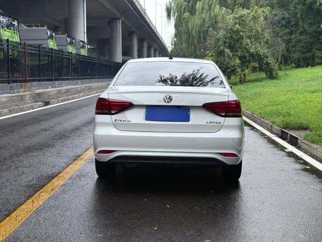 Volkswagen Lavida 2019 Lavida Start 1.5L Auto Trend (China VI) — Фото автомобиля 4