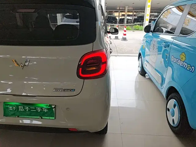 Wuling Hongguang Mini EV — Фото автомобиля 7