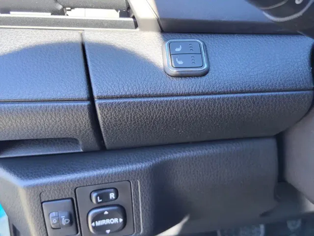 Toyota YARiS L Zhi Xuan — Фото автомобиля 8