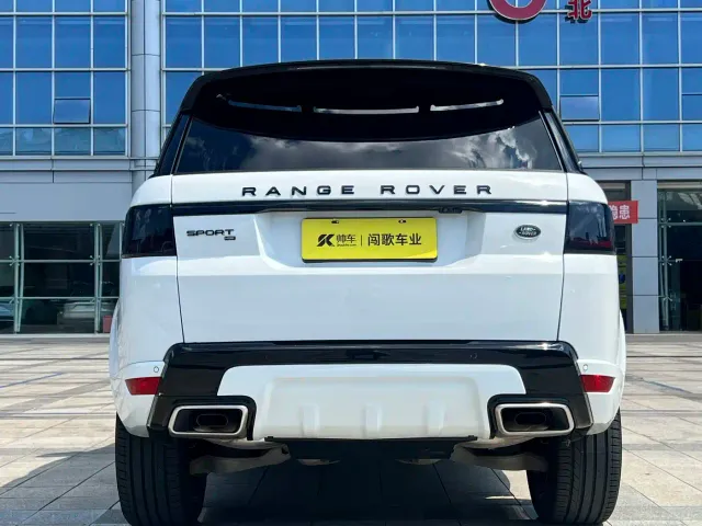 Land Rover Range Rover Sport — Фото автомобиля 5
