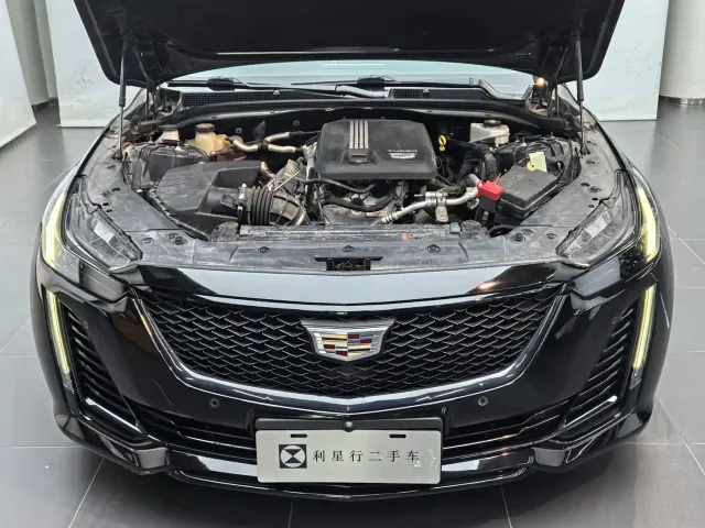 Cadillac CT5 — Фото автомобиля 18