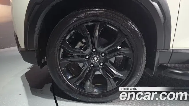 KG_Mobility_Ssangyong Rexton Новый Rexton Sport Дизель 2.2 4WD — Фото автомобиля 5