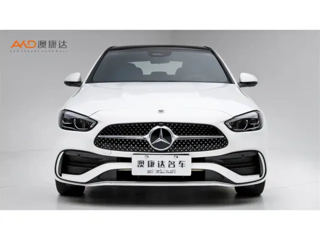 Mercedes-Benz C-Class — Фото автомобиля 2