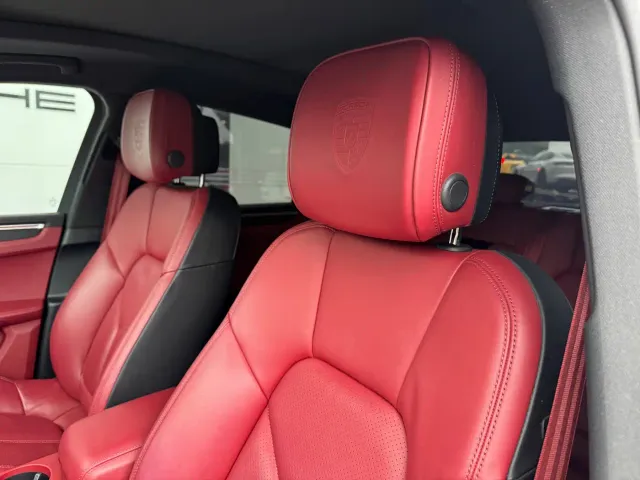 Porsche Macan — Фото автомобиля 13
