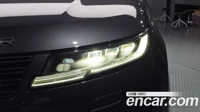 Land Rover Range Rover Sport — Фото автомобиля 17