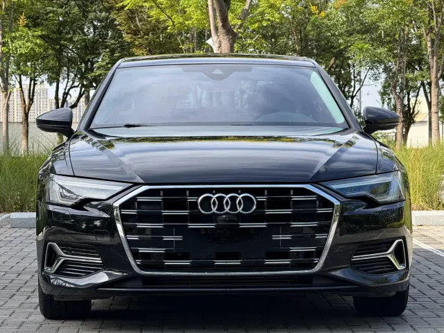 Audi A6L — Фото автомобиля 2