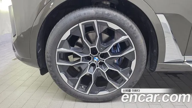 BMW X7 — Фото автомобиля 5