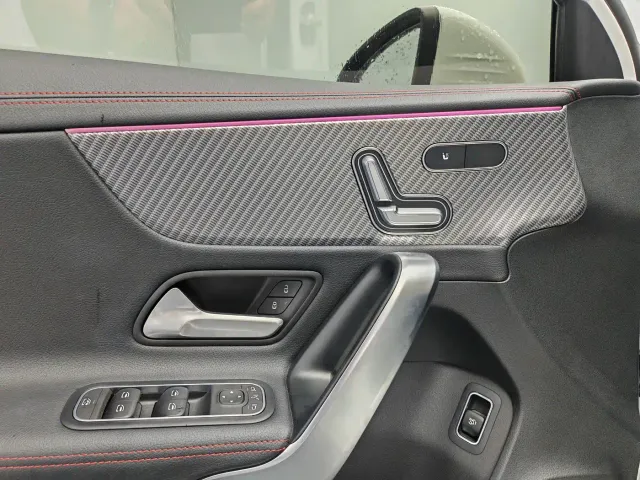 Mercedes-Benz A-Class — Фото автомобиля 16