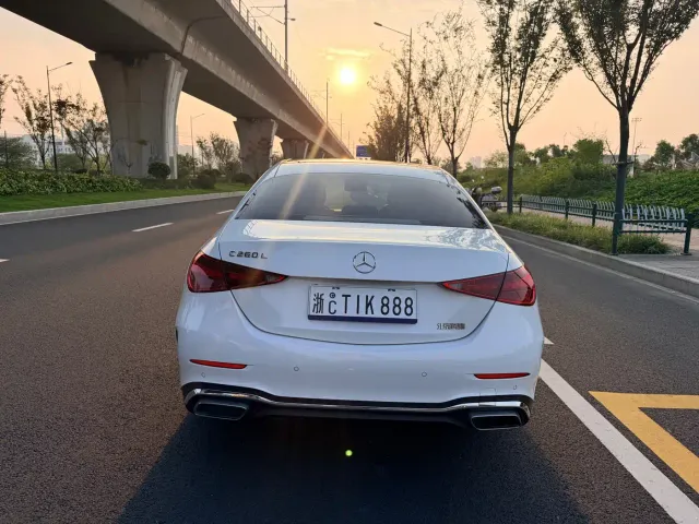 Mercedes-Benz C-Class — Фото автомобиля 9