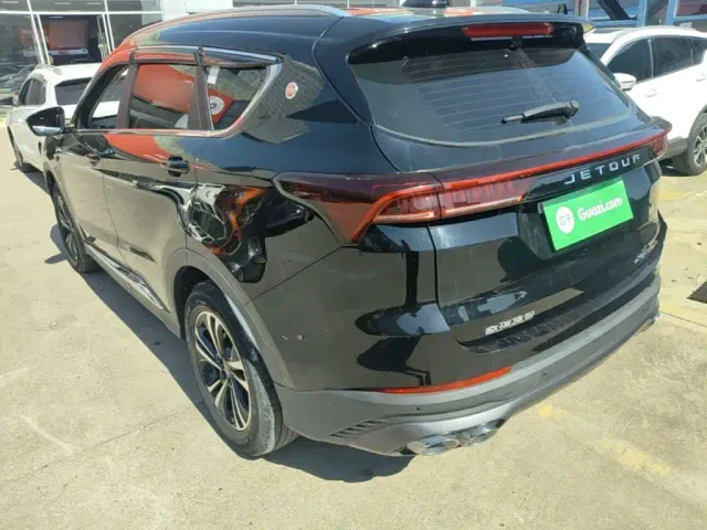 Jetour X70 Plus — Фото автомобиля 4