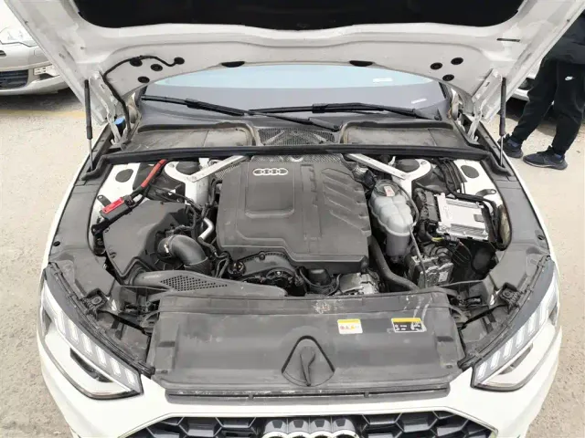 Audi A4L — Фото автомобиля 15