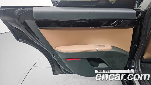 Hyundai Grandeur GN7 — Фото автомобиля 14