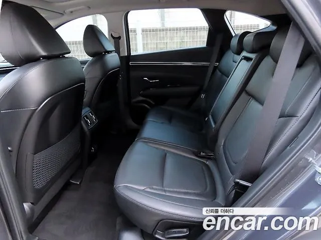Hyundai Tucson NX4 — Фото автомобиля 10