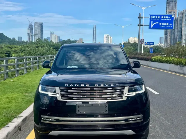 Land Rover Range Rover — Фото автомобиля 2