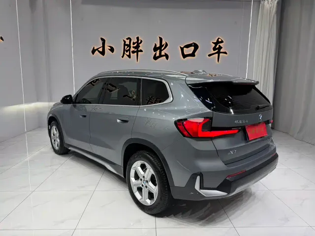 BMW X1 — Фото автомобиля 3