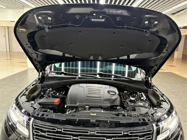Land Rover Range Rover Velar — Фото автомобиля 21