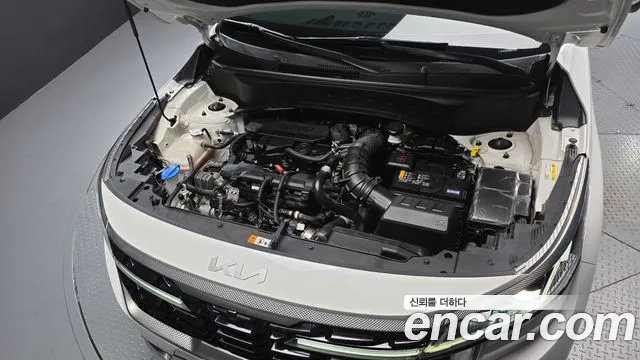 Kia Seltos Бензин 1.6 турбо 2WD — Фото автомобиля 6