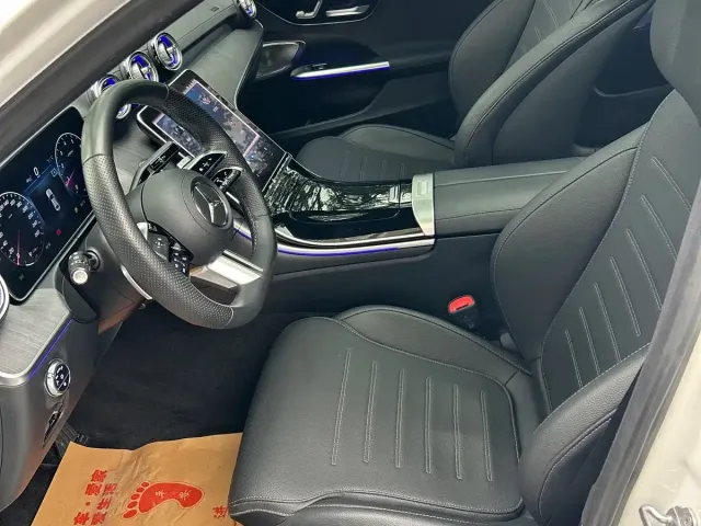 Mercedes-Benz C-Class — Фото автомобиля 4