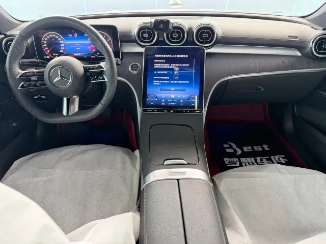 Mercedes-Benz C-Class — Фото автомобиля 16
