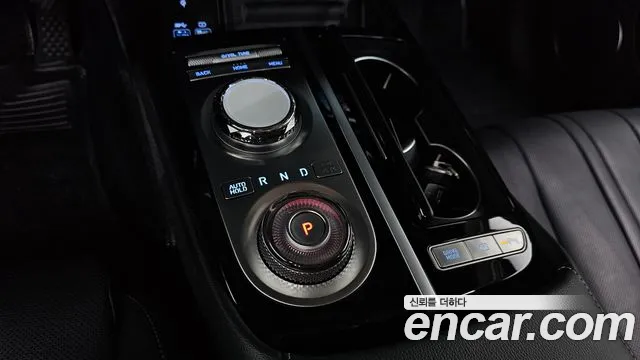 Genesis G80 RG3 — Фото автомобиля 12