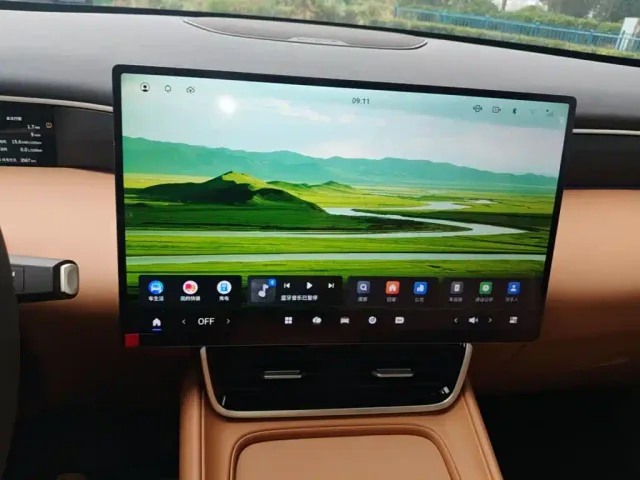 Dongfeng Aeolus L8 — Фото автомобиля 12