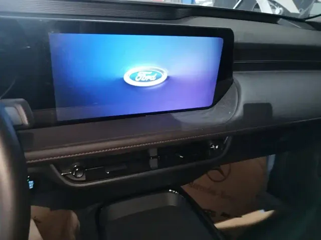 Ford Mondeo — Фото автомобиля 12