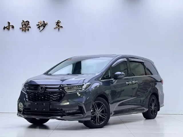 Фотография автомобиля — Honda Odyssey