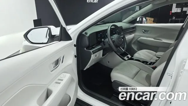 Hyundai Kona SX2 — Фото автомобиля 15