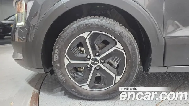 Kia Niro The All New Niro Trendy — Фото автомобиля 5