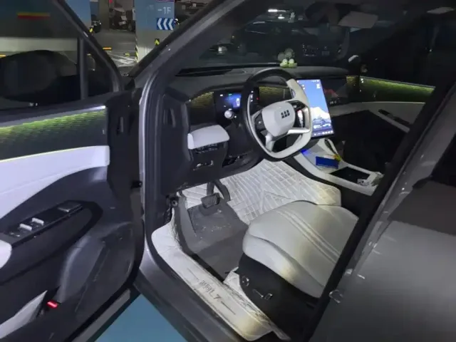 Geely Galaxy L7 — Фото автомобиля 17