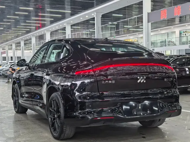 IM Motors IM LS6 2025 Extended Range Base — Фото автомобиля 7