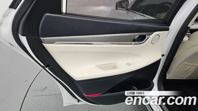 Hyundai Grandeur New — Фото автомобиля 25